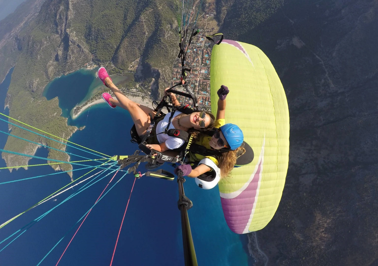 Fethiye kadın Pilot Yamaç Paraşütü