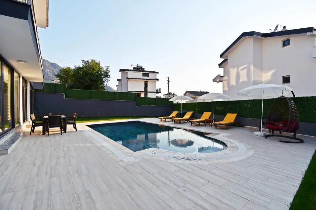 Villa Defne Ovacık 1 - 6