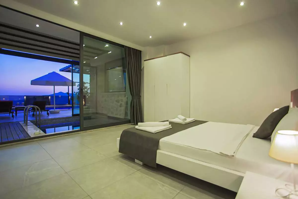 Villa King - 50