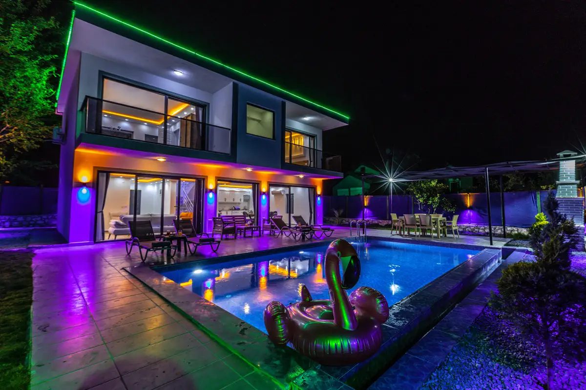 Villa Last Summer - 28